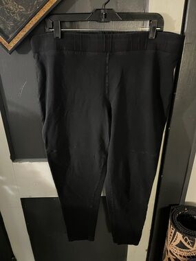torrid women’s Black Jogger-Style Sweatpants  Live:#47